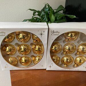 Sparkling Creations 2.5" gold Chistmas ball ornaments vintage set of 16.